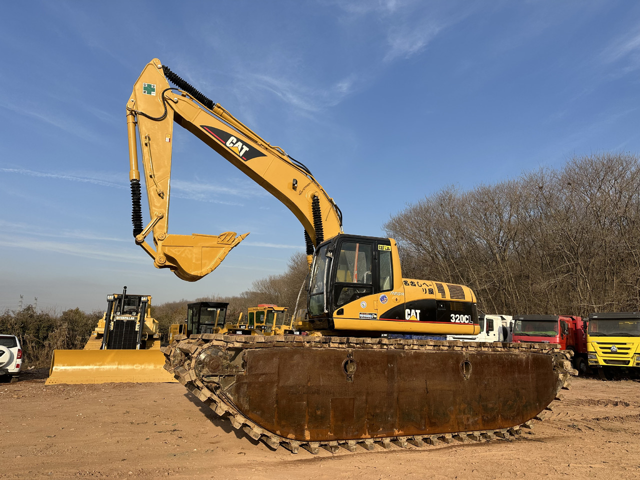 CATERPILLAR 320CL - Amphibious excavator: picture 2 CATERPILLAR 320CL - Amphibious excavator: picture 2