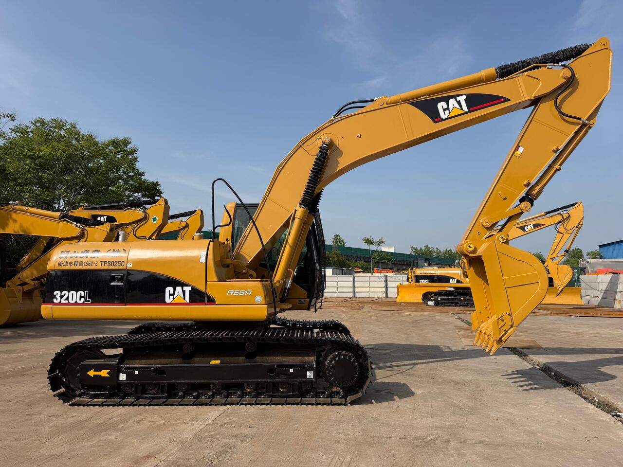 CATERPILLAR 320CL - Crawler excavator: picture 4 CATERPILLAR 320CL - Crawler excavator: picture 4