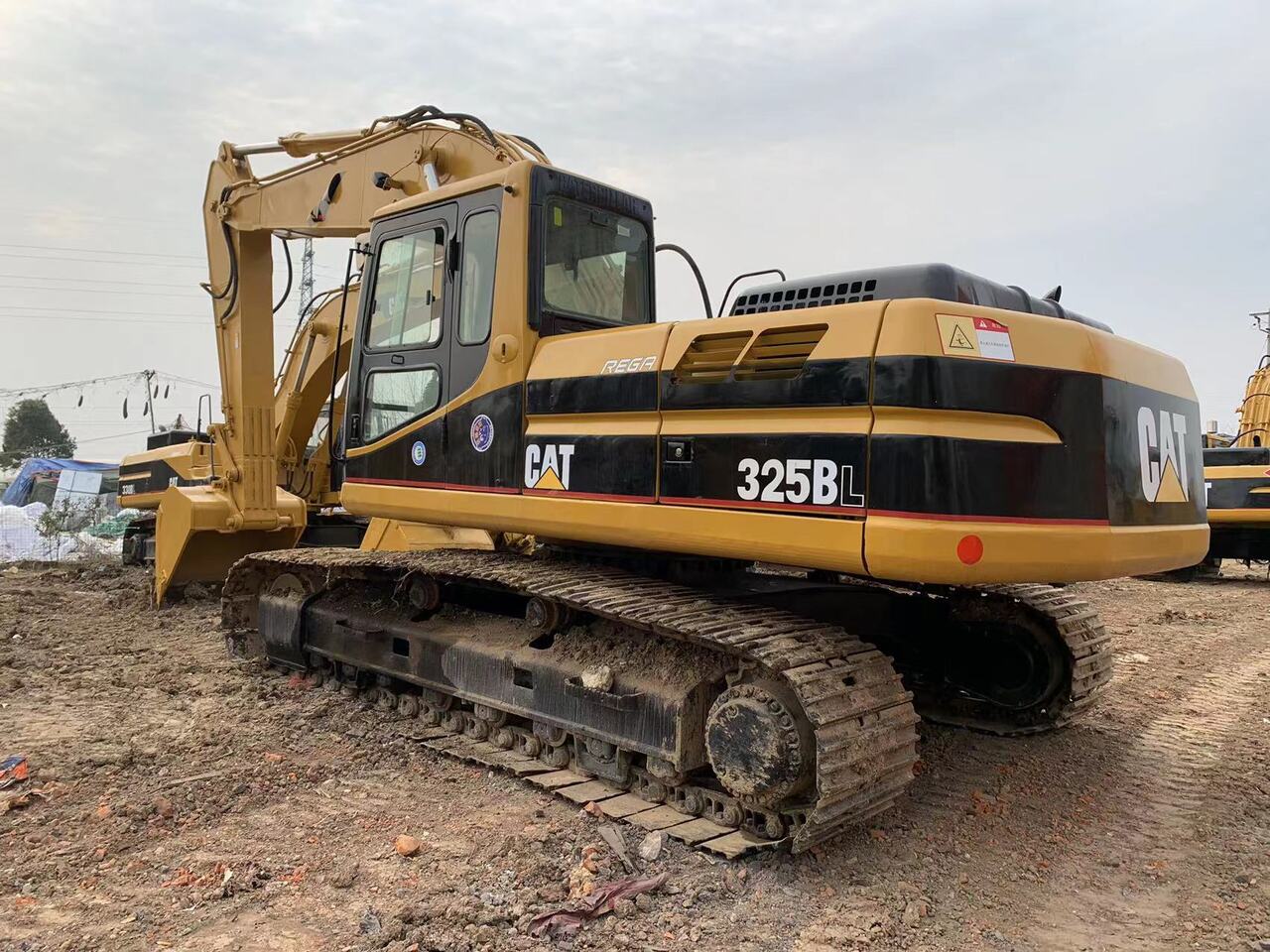 CATERPILLAR 325BL - Excavator: picture 2 CATERPILLAR 325BL - Excavator: picture 2