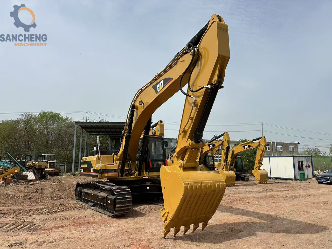 CATERPILLAR 330BL - Crawler excavator: picture 2 CATERPILLAR 330BL - Crawler excavator: picture 2