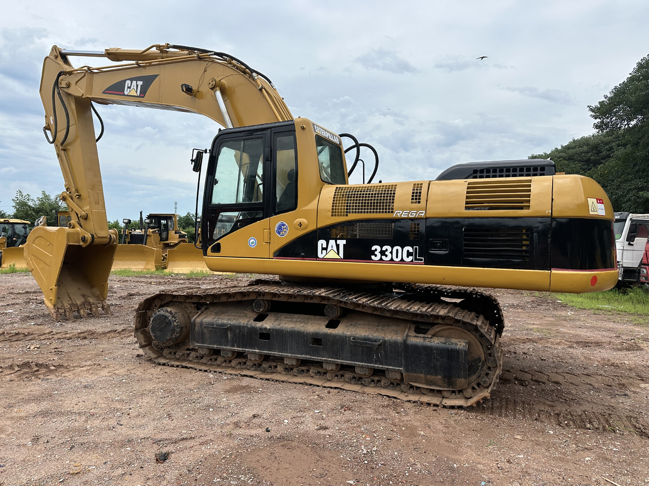 CATERPILLAR 330CL - Excavator: picture 1 CATERPILLAR 330CL - Excavator: picture 1
