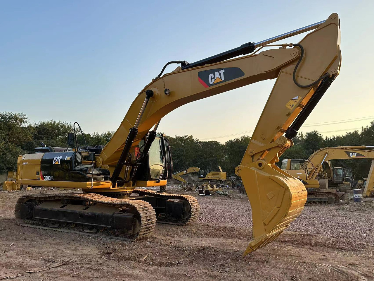 CATERPILLAR 330D - Crawler excavator: picture 3 CATERPILLAR 330D - Crawler excavator: picture 3