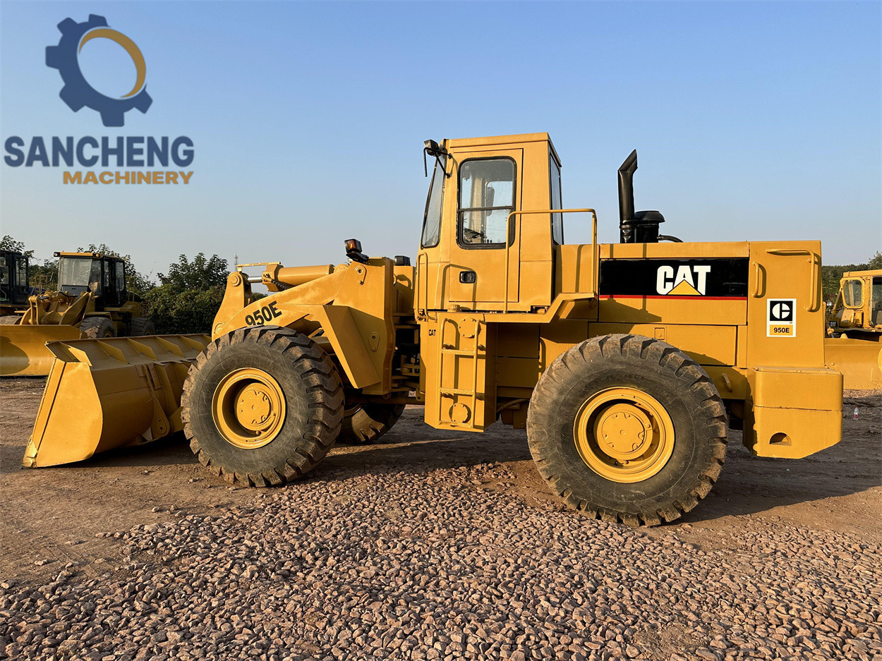 Wheel loader CATERPILLAR 950E: picture 7