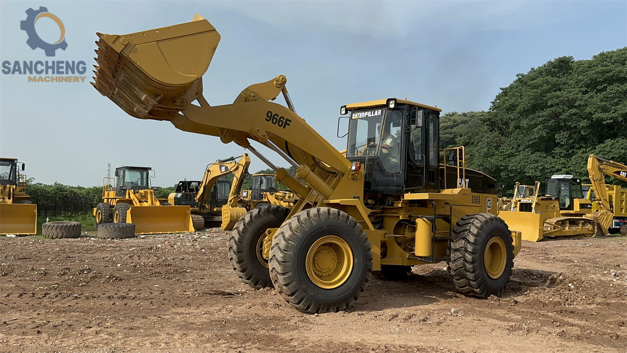 CATERPILLAR 966F - Wheel loader: picture 1 CATERPILLAR 966F - Wheel loader: picture 1