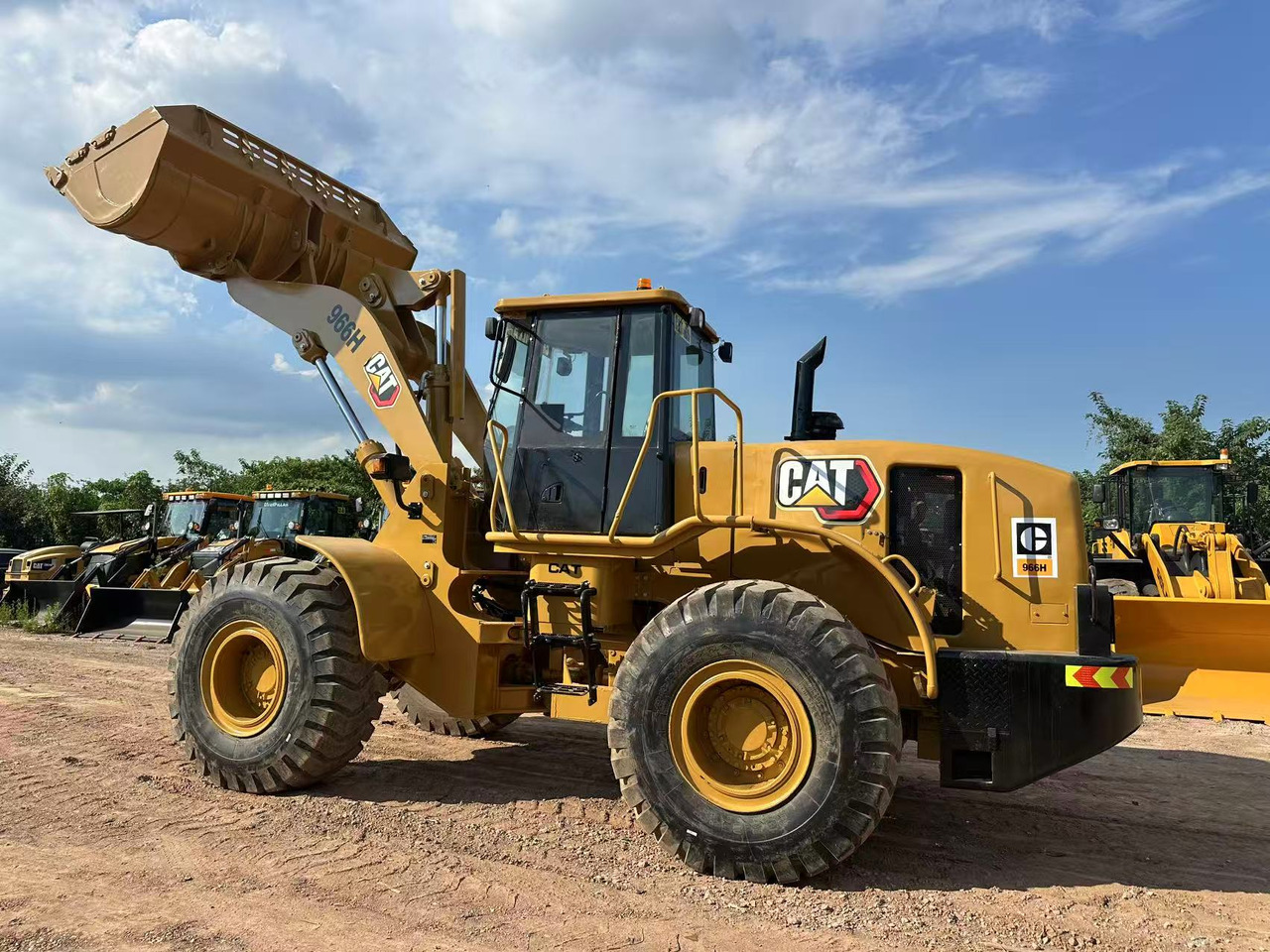 CATERPILLAR 966H - Wheel loader: picture 3 CATERPILLAR 966H - Wheel loader: picture 3