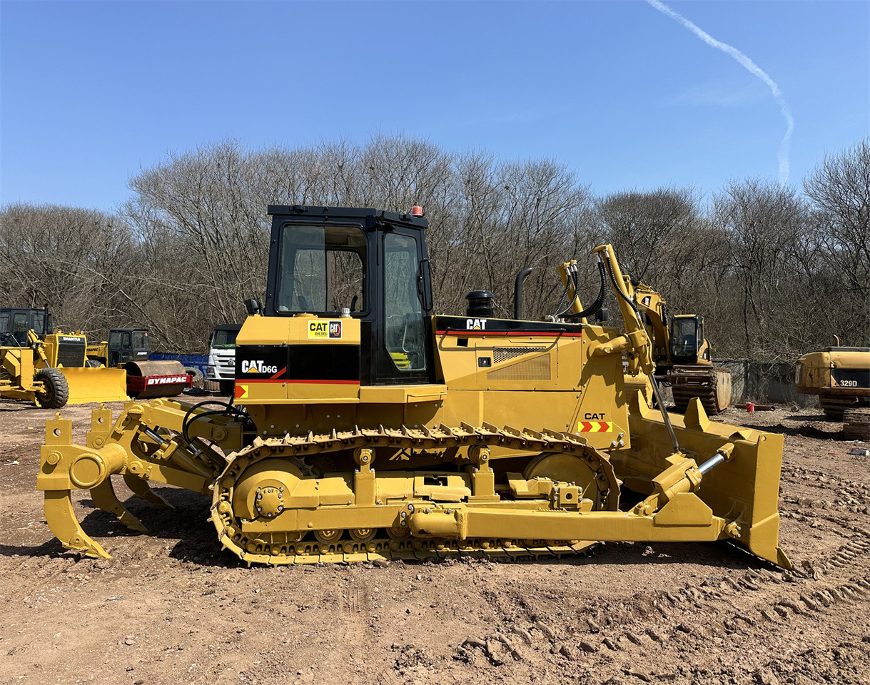 CATERPILLAR D6G - Excavator: picture 4 CATERPILLAR D6G - Excavator: picture 4