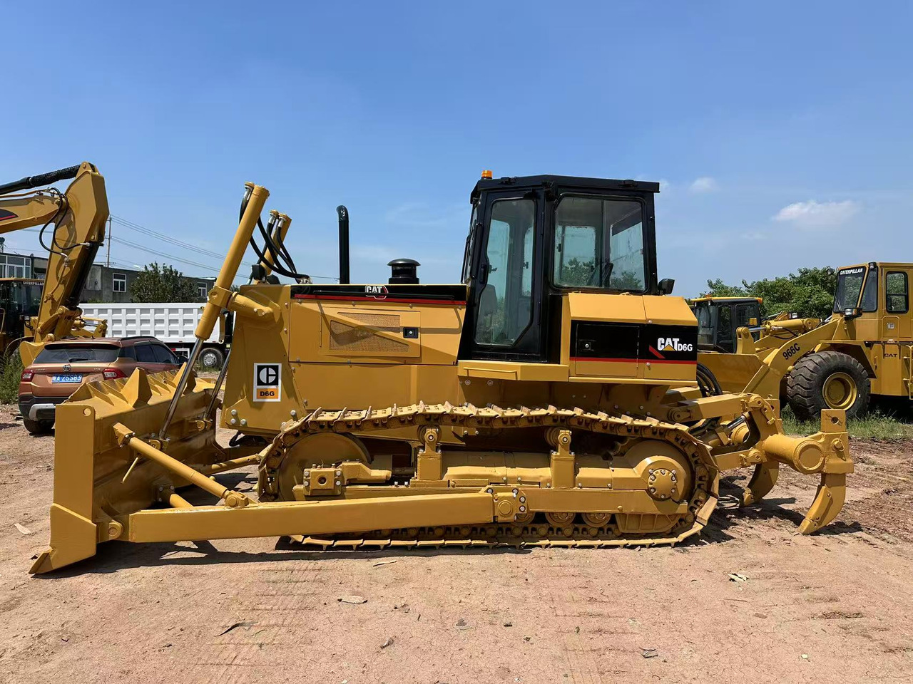 Bulldozer CATERPILLAR D6G: picture 6