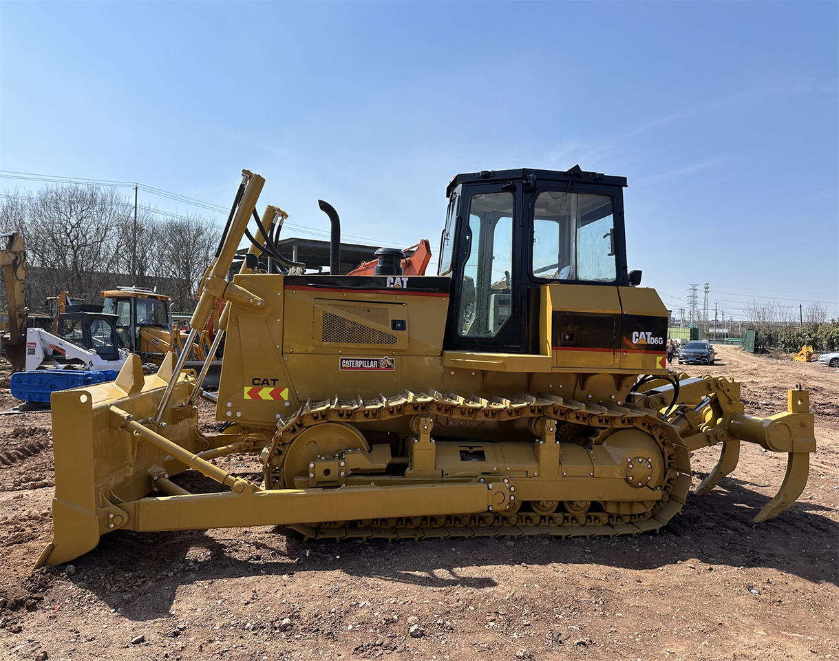 CATERPILLAR D6G - Excavator: picture 5 CATERPILLAR D6G - Excavator: picture 5