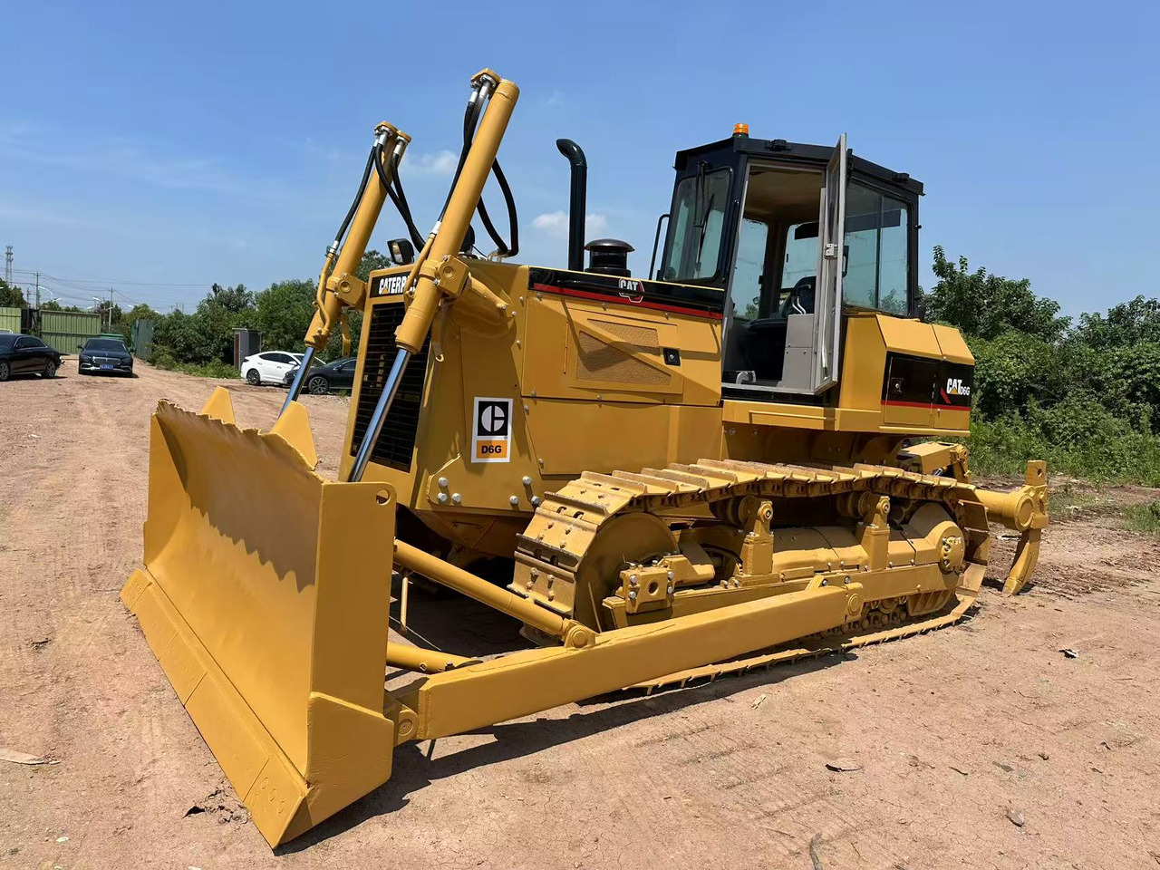 CATERPILLAR D6G - Bulldozer: picture 1 CATERPILLAR D6G - Bulldozer: picture 1