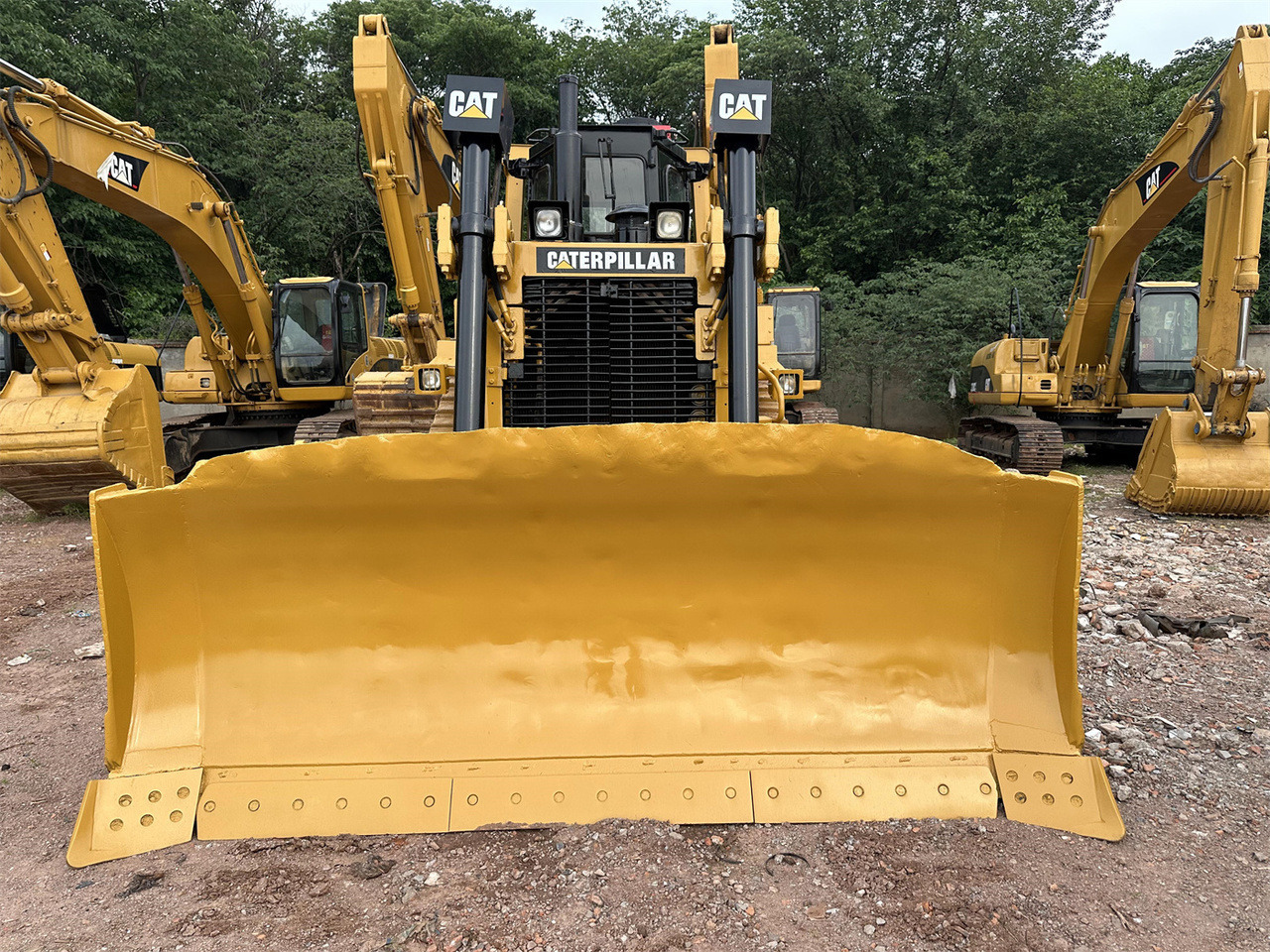 CATERPILLAR D7R - Bulldozer: picture 5 CATERPILLAR D7R - Bulldozer: picture 5