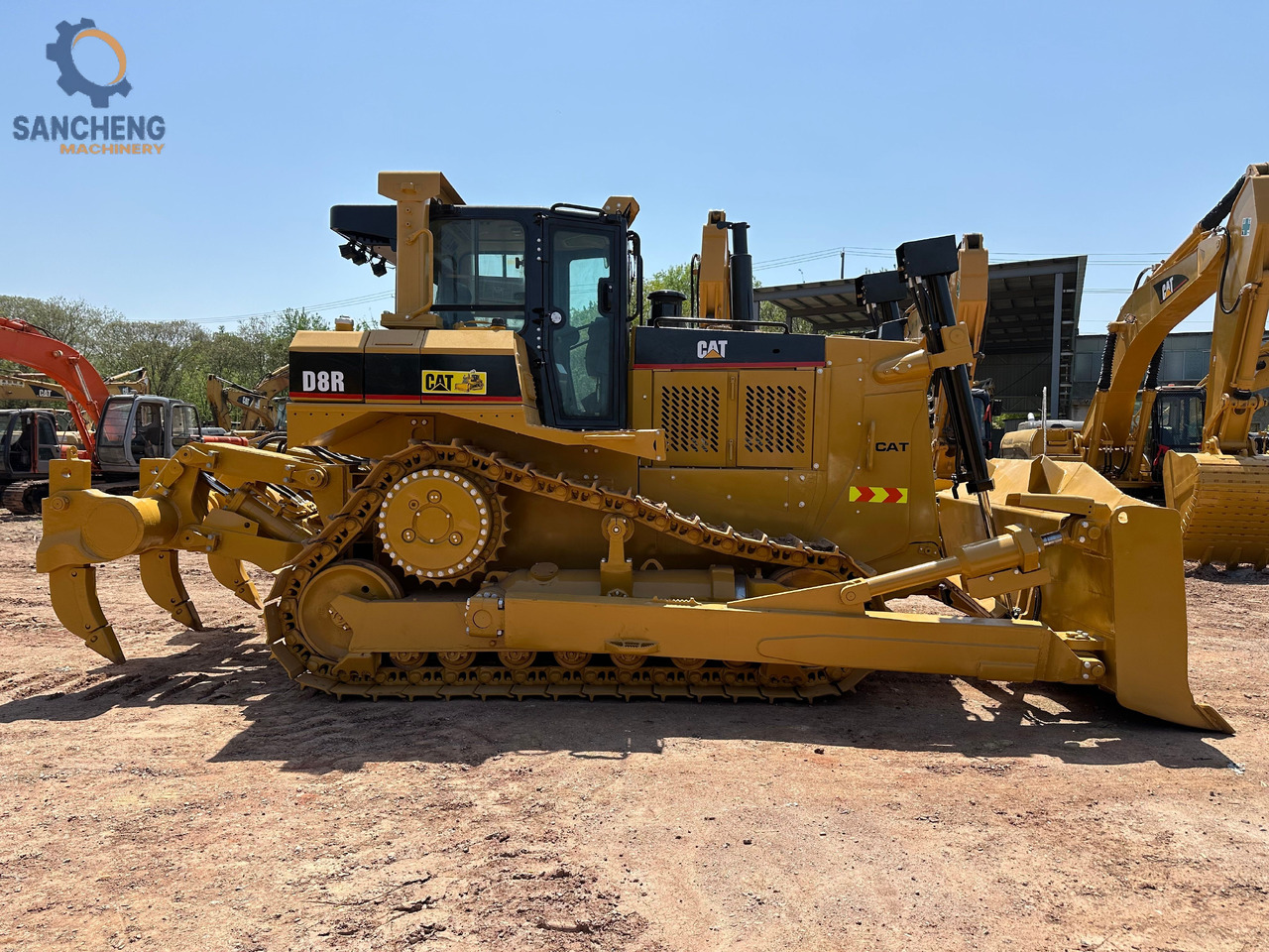 CATERPILLAR D8R - Bulldozer: picture 4 CATERPILLAR D8R - Bulldozer: picture 4