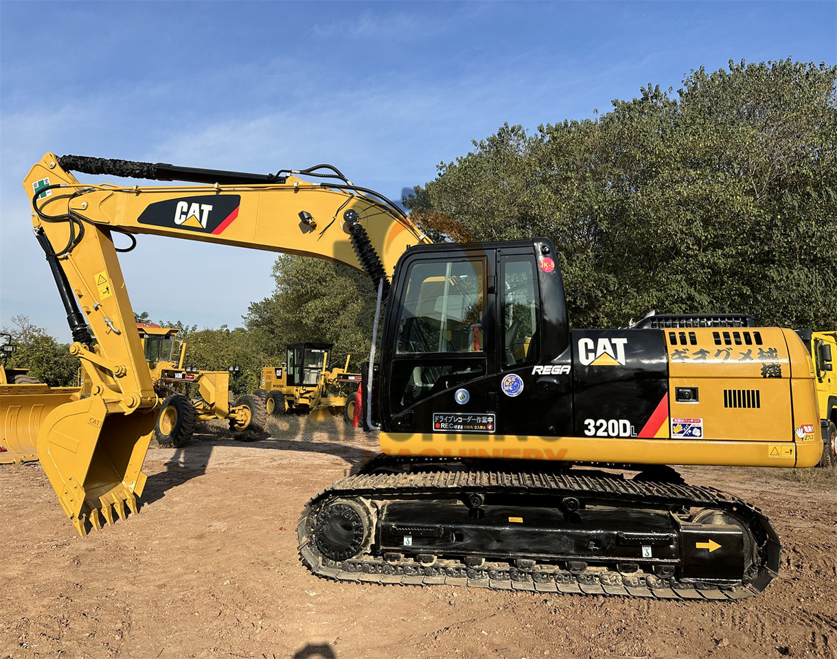 CATERPILLAR 320DL - Construction machinery: picture 1 CATERPILLAR 320DL - Construction machinery: picture 1