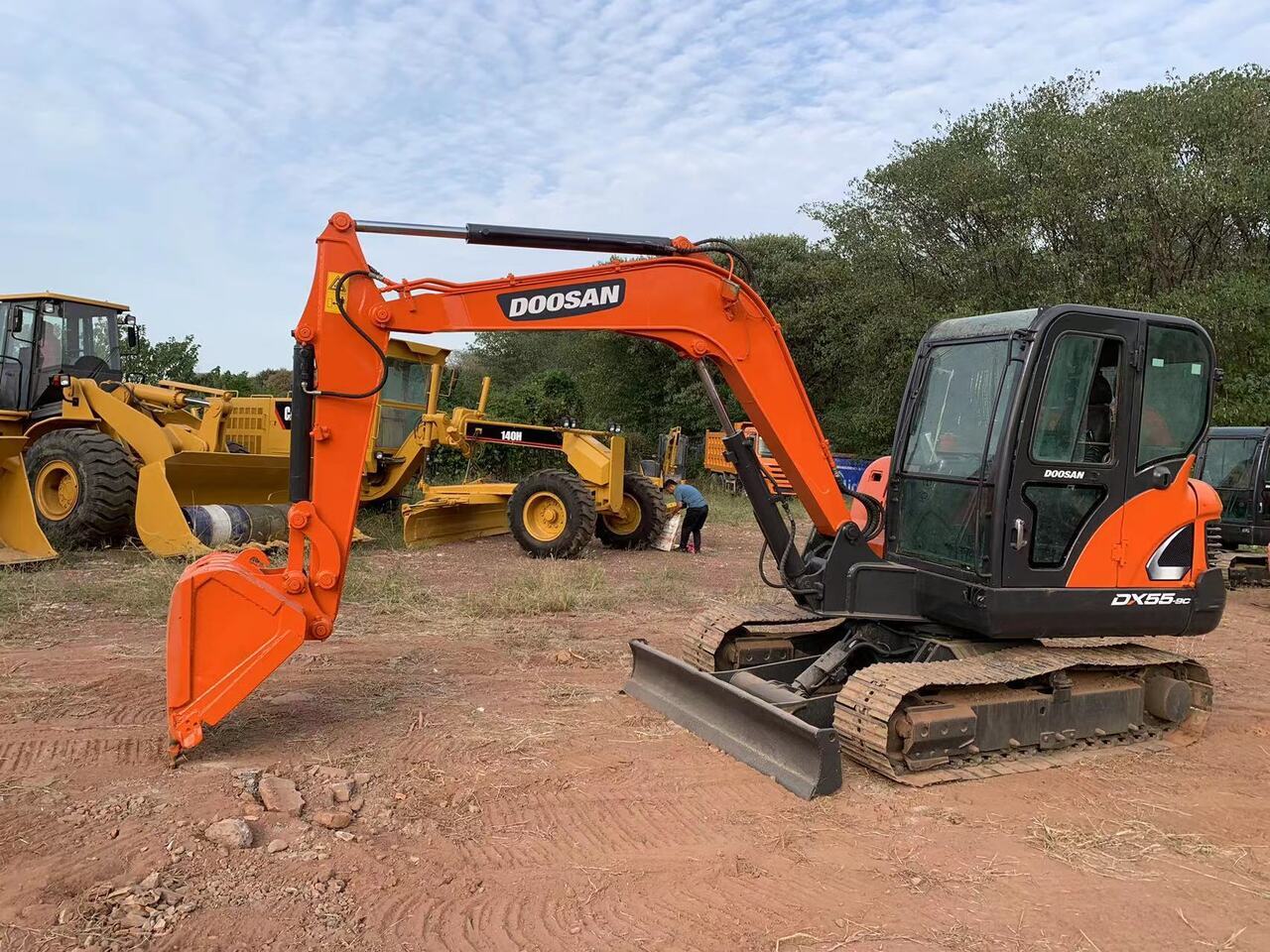 DOOSAN DX55 - Excavator: picture 1 DOOSAN DX55 - Excavator: picture 1