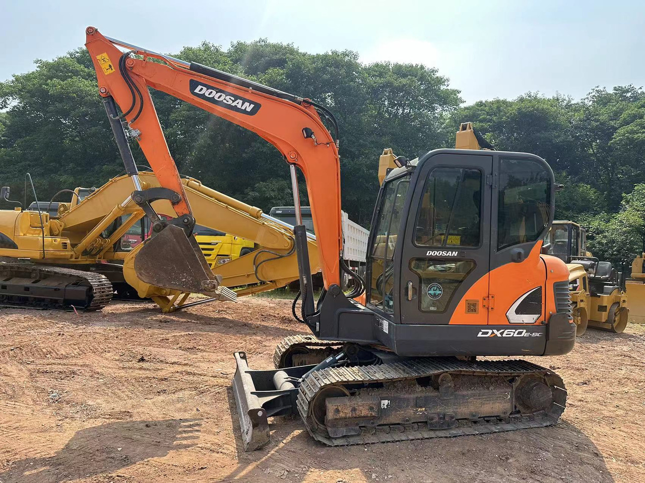 DOOSAN DX60 - Crawler excavator: picture 2 DOOSAN DX60 - Crawler excavator: picture 2