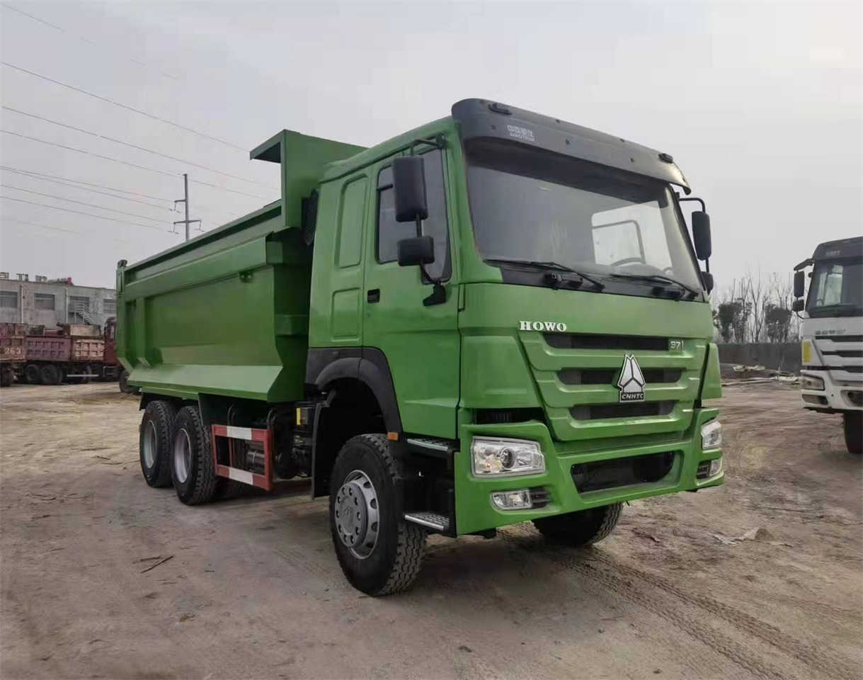 HOWO 371 - Tipper: picture 1 HOWO 371 - Tipper: picture 1