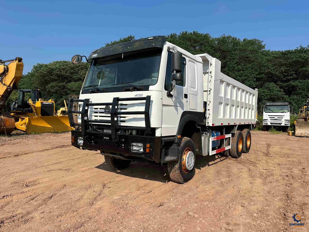 HOWO 400 - Tipper: picture 2 HOWO 400 - Tipper: picture 2