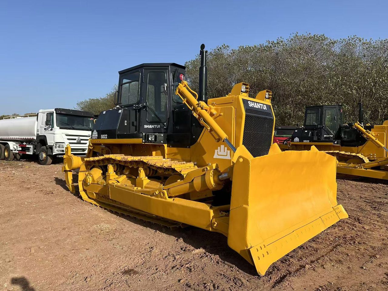 SHANTUI SD22 bulldozer - Bulldozer: picture 1 SHANTUI SD22 bulldozer - Bulldozer: picture 1