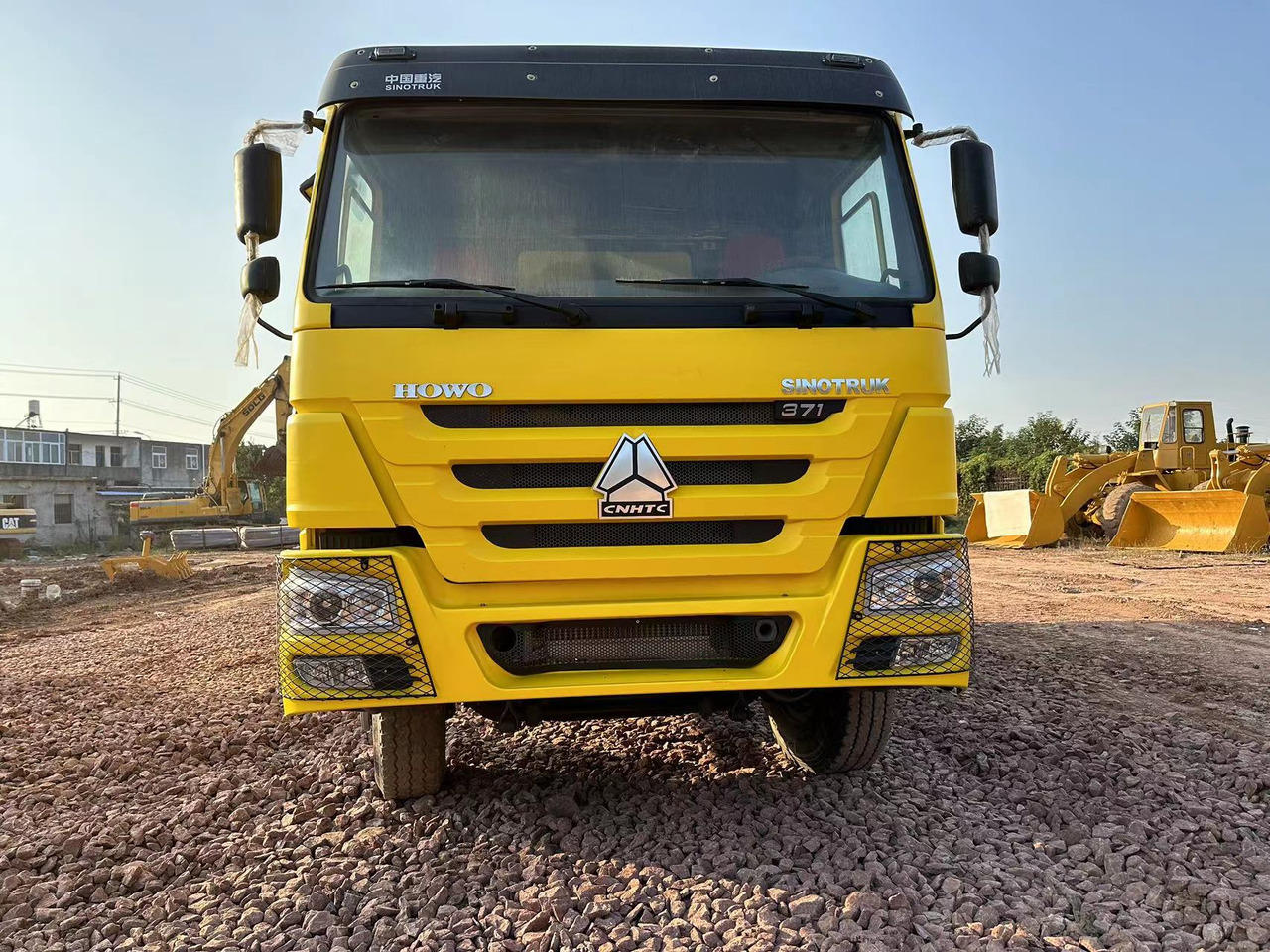 SINOTRUK HOWO 371 Dump Truck - Tipper: picture 4 SINOTRUK HOWO 371 Dump Truck - Tipper: picture 4