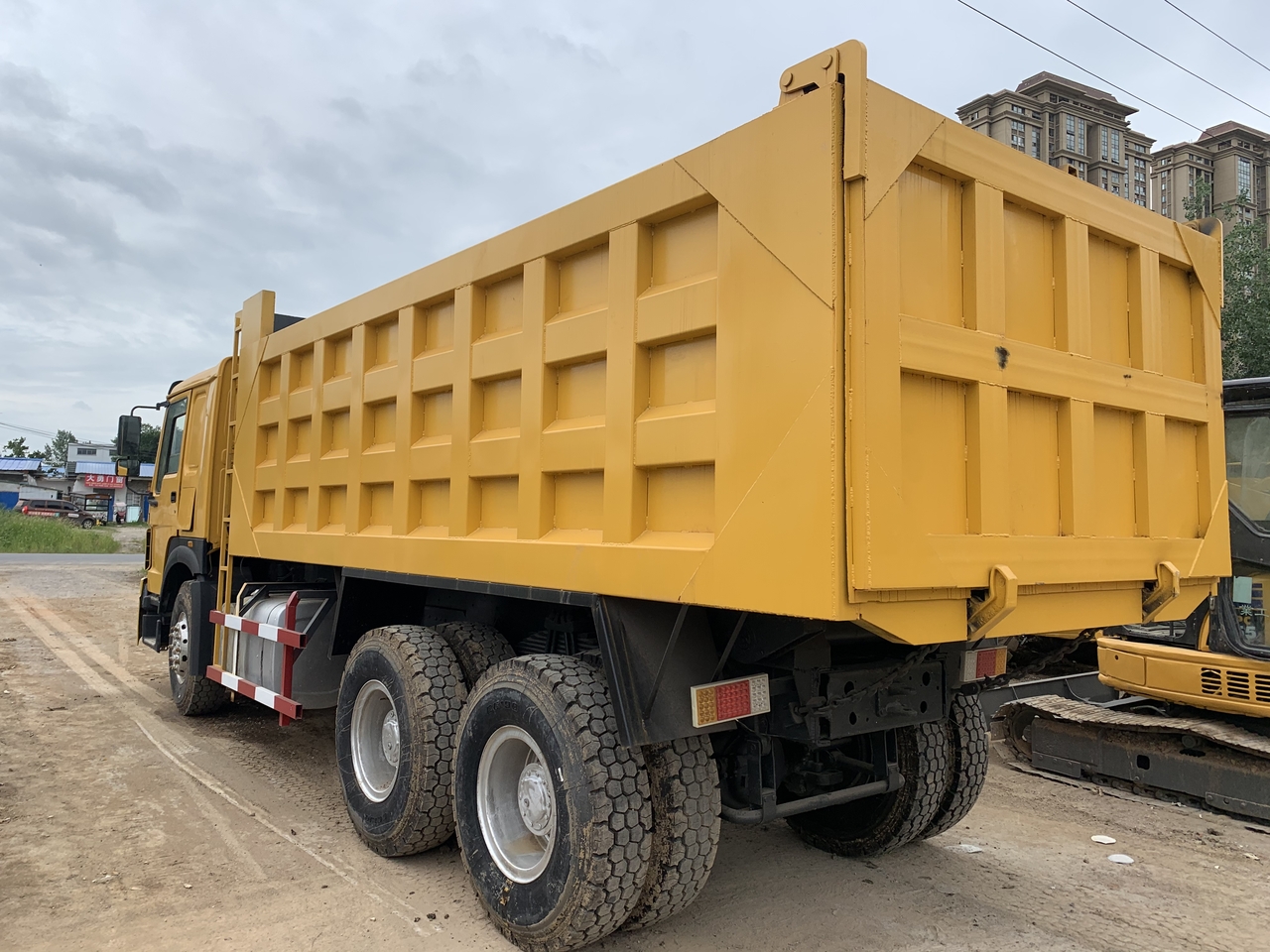 SINOTRUK Howo Dump truck 371 - Tipper: picture 5 SINOTRUK Howo Dump truck 371 - Tipper: picture 5
