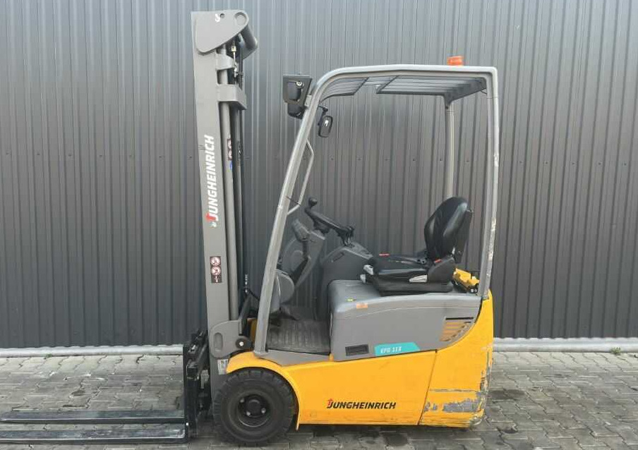 Jungheinrich EFG113 - Electric forklift: picture 2 Jungheinrich EFG113 - Electric forklift: picture 2