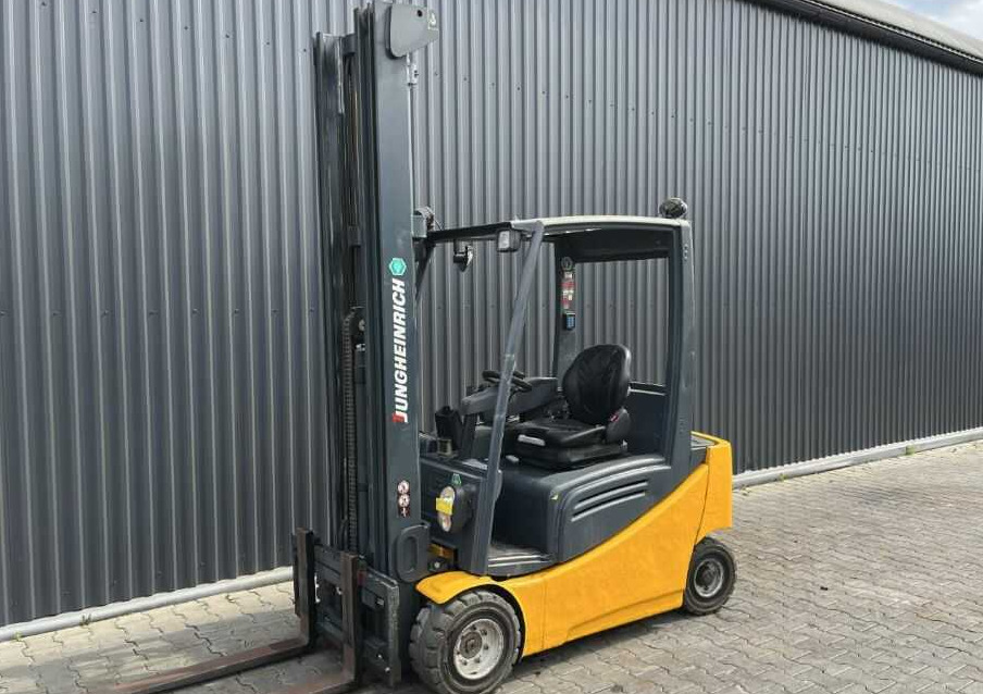 Jungheinrich EFG320 - Electric forklift: picture 1 Jungheinrich EFG320 - Electric forklift: picture 1