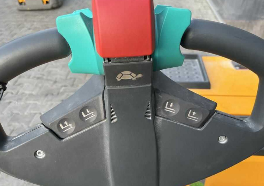 Jungheinrich EJC216z - Stacker: picture 1 Jungheinrich EJC216z - Stacker: picture 1