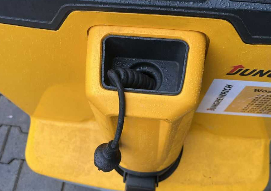 Pallet truck Jungheinrich EJE114: picture 8 Pallet truck Jungheinrich EJE114: picture 8