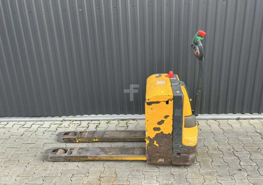 Jungheinrich EJE116 - Pallet truck: picture 2 Jungheinrich EJE116 - Pallet truck: picture 2