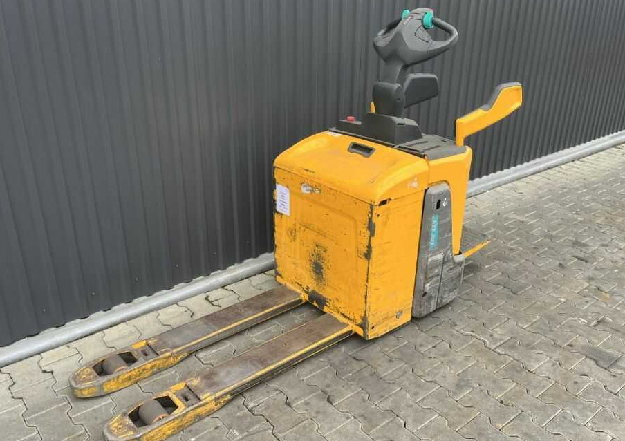 Jungheinrich ERE120 - Pallet truck: picture 1 Jungheinrich ERE120 - Pallet truck: picture 1