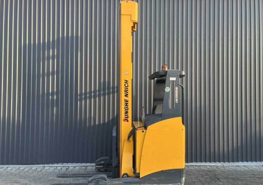 Jungheinrich ETV214 - Reach truck: picture 2 Jungheinrich ETV214 - Reach truck: picture 2
