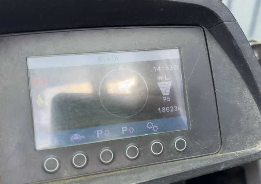 Jungheinrich TFG320s - LPG forklift: picture 5 Jungheinrich TFG320s - LPG forklift: picture 5
