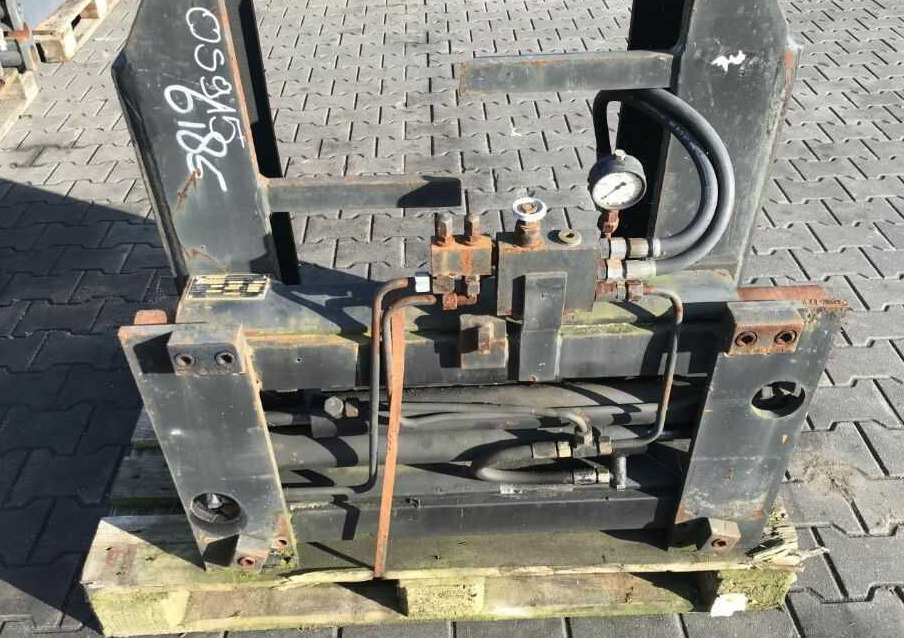 Kaup 1T204, Kartonklammer - Clamp for Material handling equipment: picture 2 Kaup 1T204, Kartonklammer - Clamp for Material handling equipment: picture 2