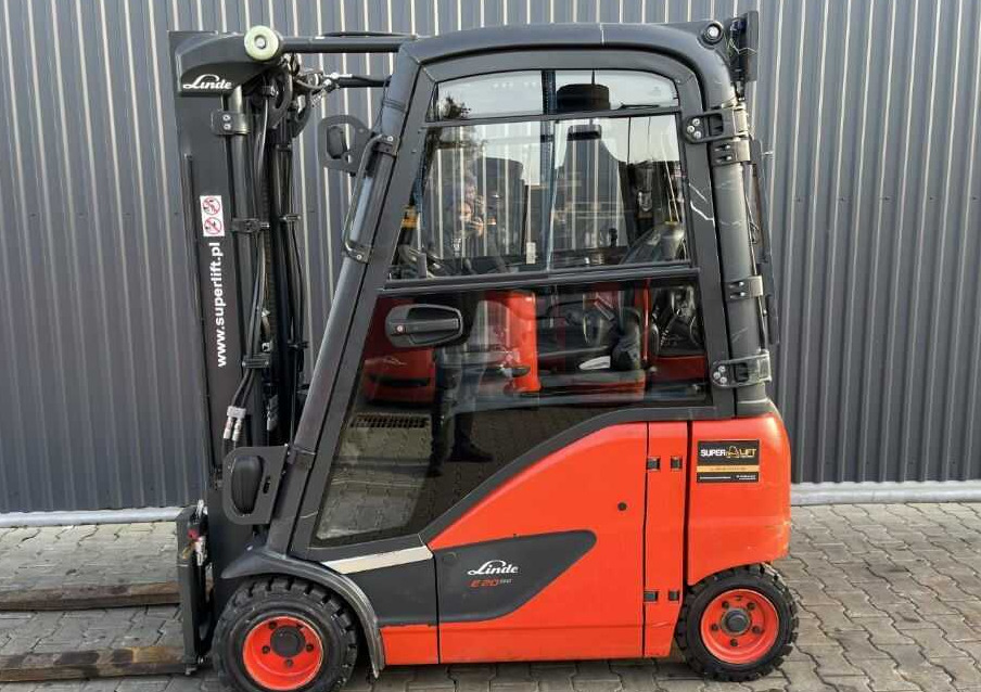 Linde E20PH-02 - Electric forklift: picture 2 Linde E20PH-02 - Electric forklift: picture 2