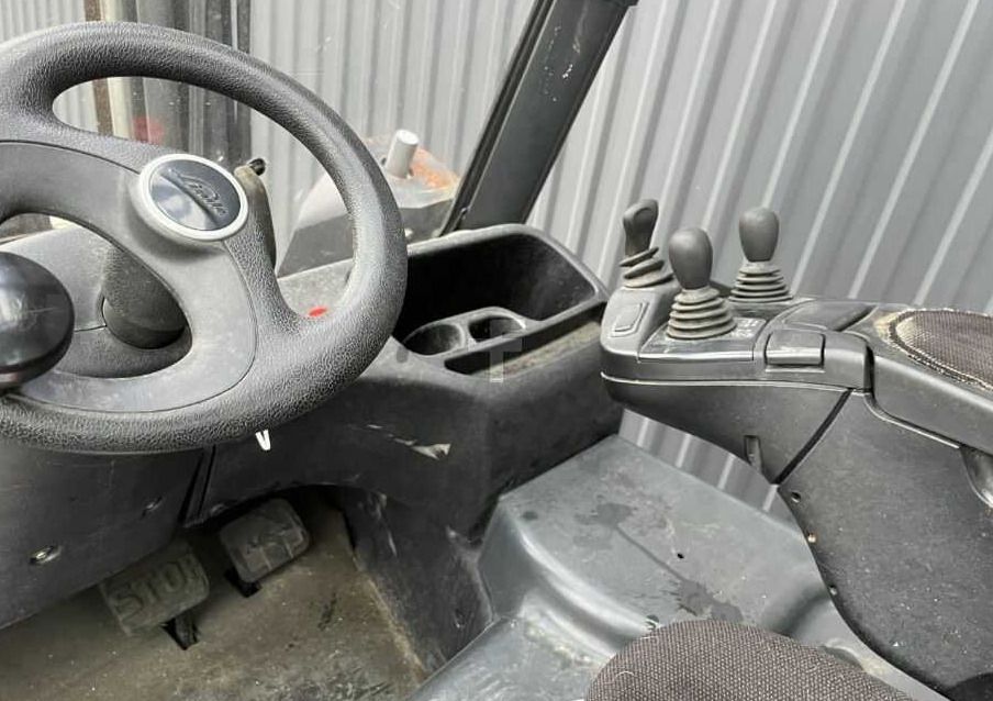 Electric forklift Linde E20PH-02: picture 8