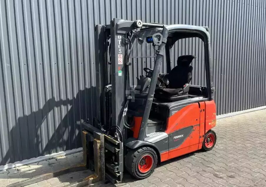Linde E20PH-02 - Electric forklift: picture 1 Linde E20PH-02 - Electric forklift: picture 1