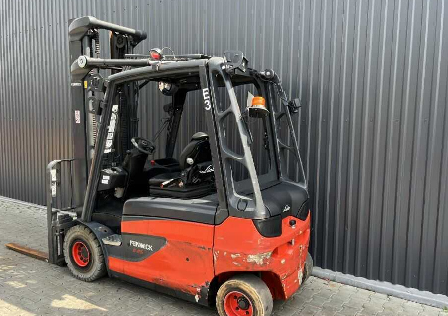 Linde E25L-02 - Electric forklift: picture 3 Linde E25L-02 - Electric forklift: picture 3