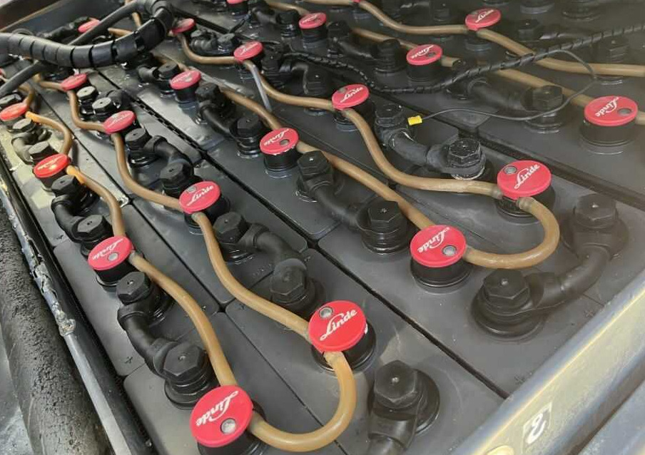Leasing of  Linde E30H-01/600 Linde E30H-01/600: picture 8