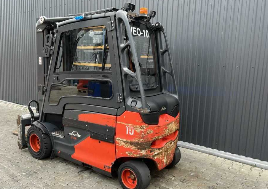 Linde E35HL-01 - Electric forklift: picture 3 Linde E35HL-01 - Electric forklift: picture 3