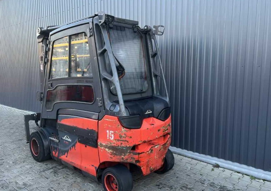 Linde E35HL-02 - Electric forklift: picture 3 Linde E35HL-02 - Electric forklift: picture 3