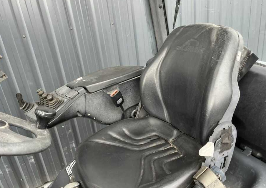 LPG forklift Linde H16T-01: picture 7