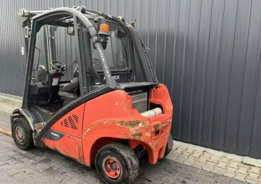 Linde H25D-02 - Diesel forklift: picture 3 Linde H25D-02 - Diesel forklift: picture 3