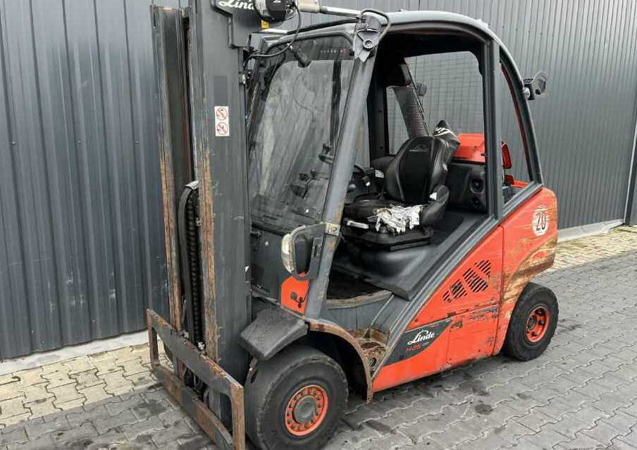Linde H25T-02 - LPG forklift: picture 1 Linde H25T-02 - LPG forklift: picture 1
