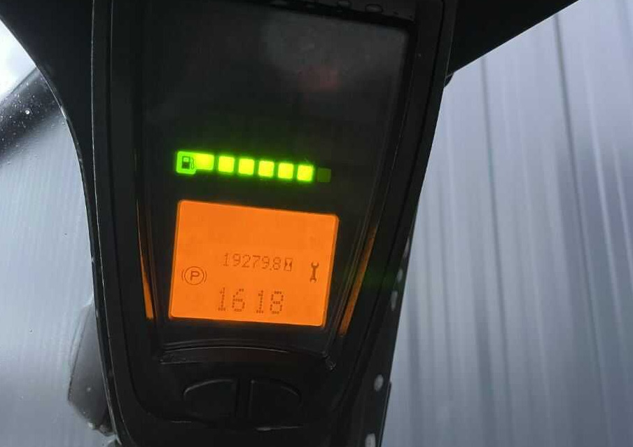 Linde H25T-02 - LPG forklift: picture 2 Linde H25T-02 - LPG forklift: picture 2