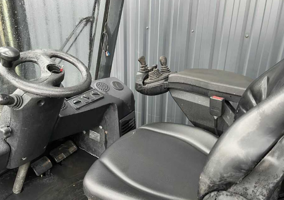 Linde H30T-01 - LPG forklift: picture 5 Linde H30T-01 - LPG forklift: picture 5