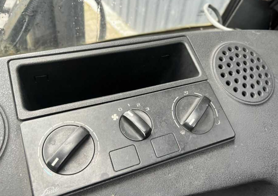 LPG forklift Linde H35T-01: picture 6
