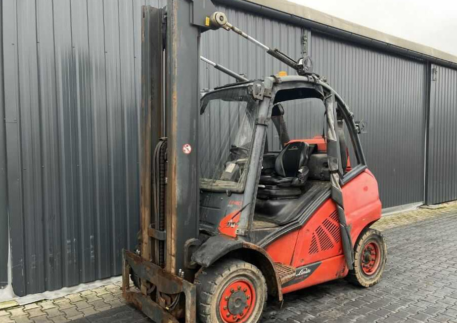 Linde H40T-02 - LPG forklift: picture 1 Linde H40T-02 - LPG forklift: picture 1