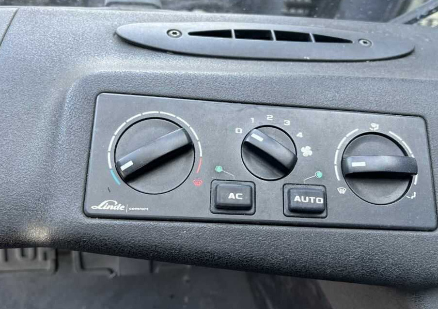 LPG forklift Linde H80T-02/900: picture 7 LPG forklift Linde H80T-02/900: picture 7