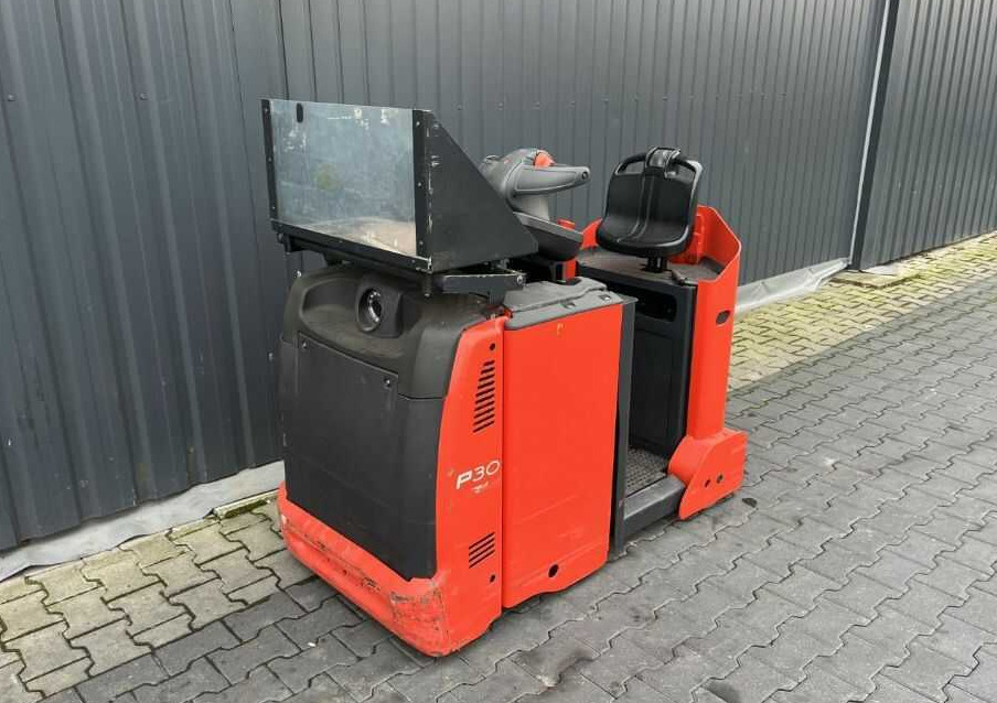 Linde P30C - Tow tractor: picture 1 Linde P30C - Tow tractor: picture 1
