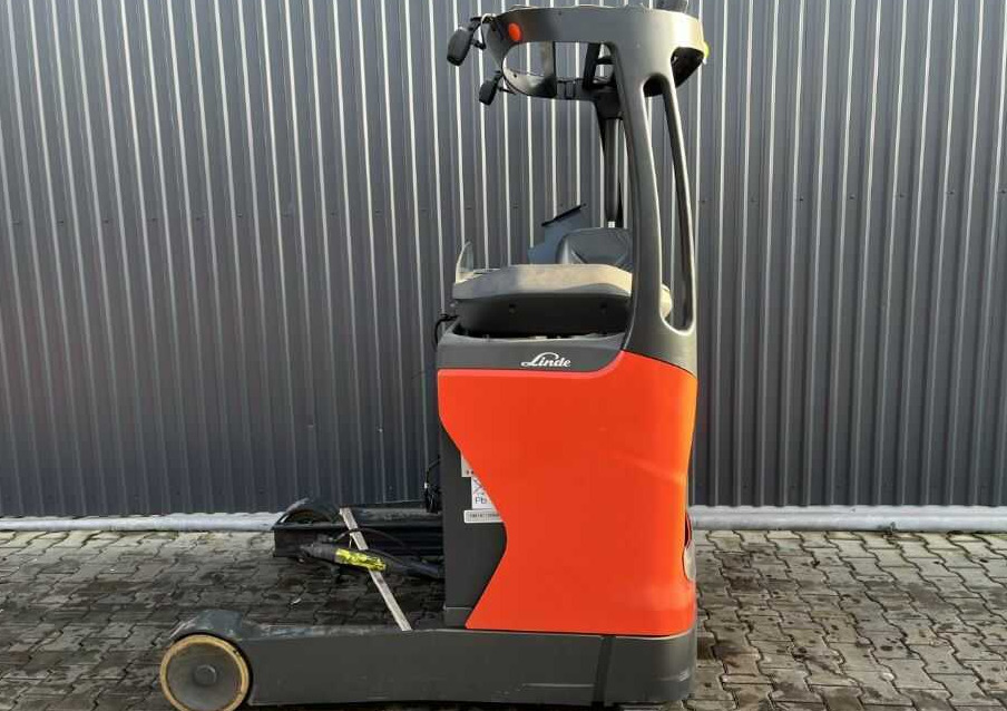 Linde R14-01 - Reach truck: picture 2 Linde R14-01 - Reach truck: picture 2