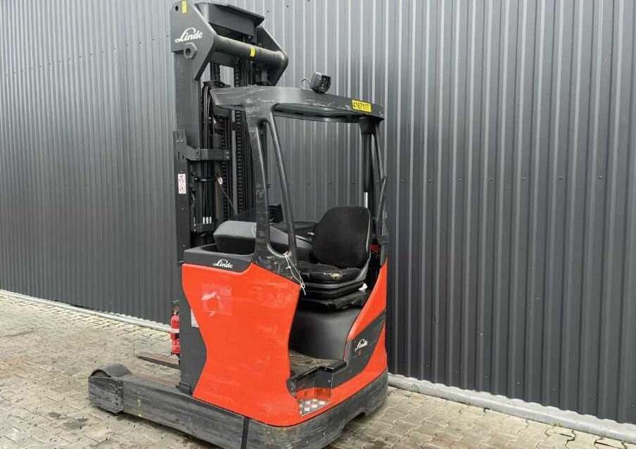 Linde R16-01 - Reach truck: picture 3 Linde R16-01 - Reach truck: picture 3
